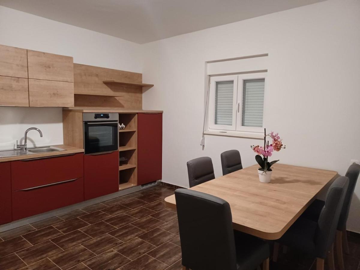 Apartman Milanko Muskovci Bagian luar foto